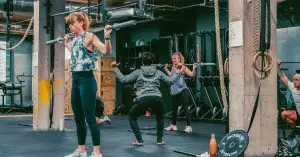 People lifting weights