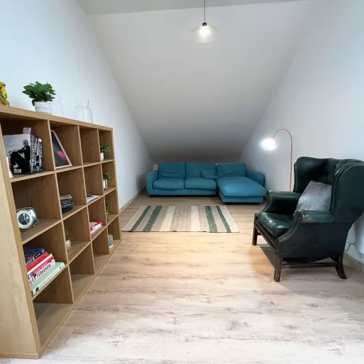679 First Floor Communal area 2